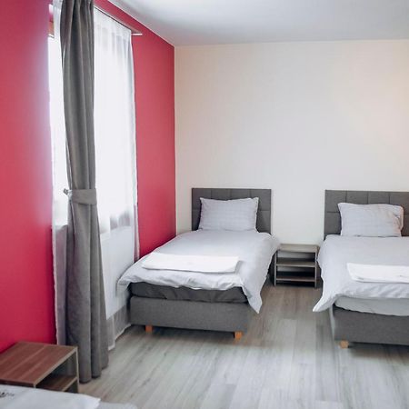 Redwood Hostel Lublin Exterior foto