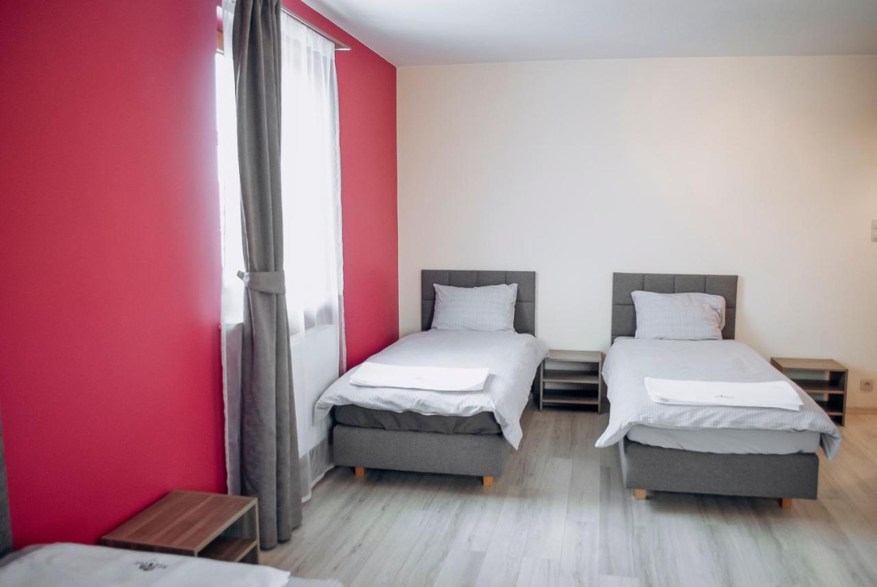 Redwood Hostel Lublin Exterior foto